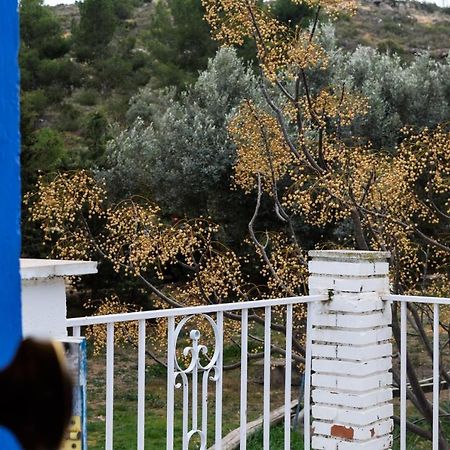 La Casa De Las Burbujas Azules Каспе Екстериор снимка