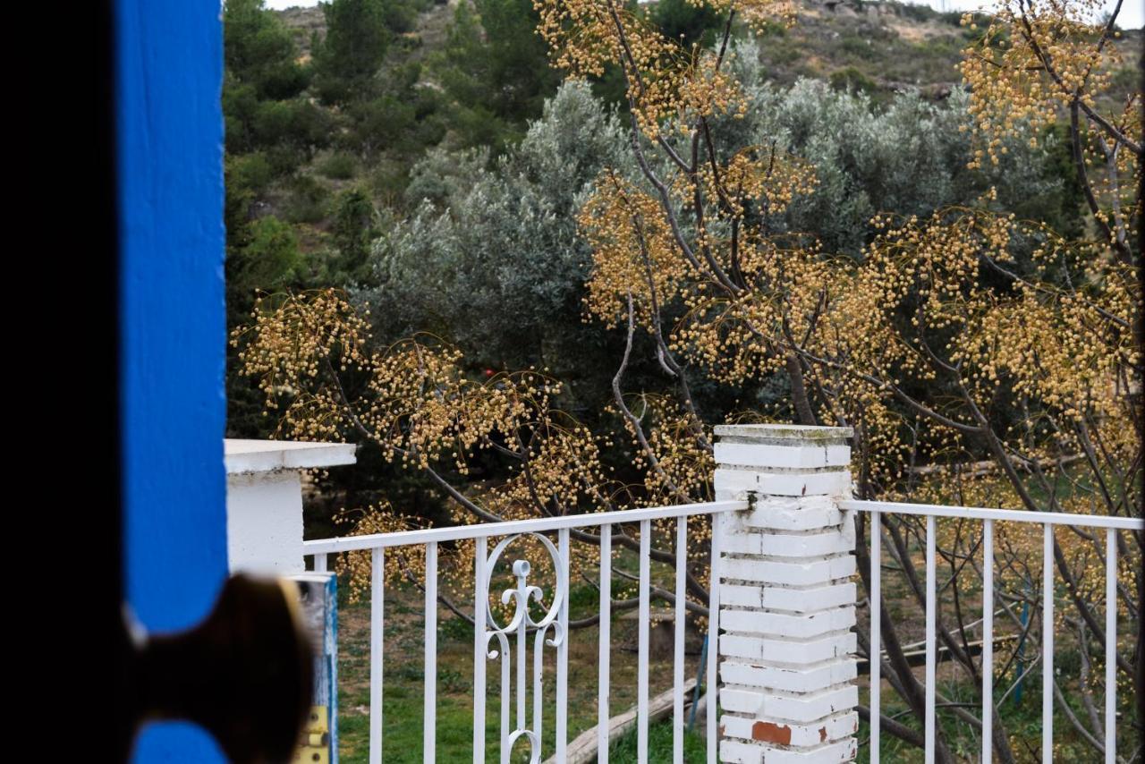 La Casa De Las Burbujas Azules Каспе Екстериор снимка