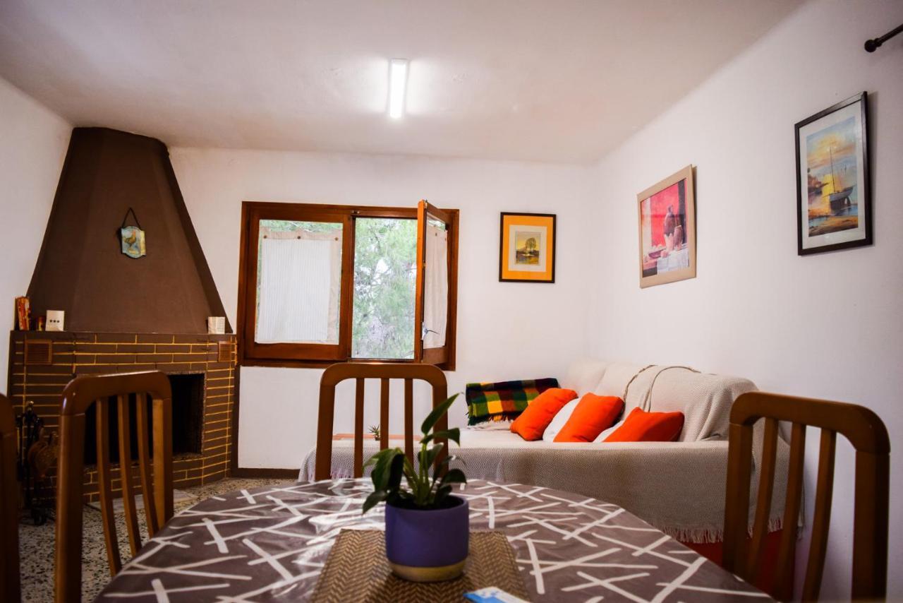 La Casa De Las Burbujas Azules Каспе Екстериор снимка